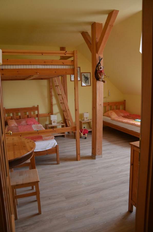 Hotel Statek Olsany Exterior foto